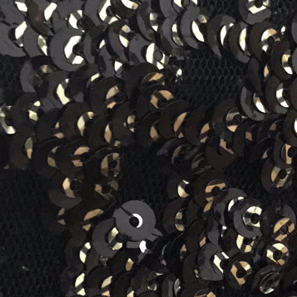 Top - Picture 3 of 3